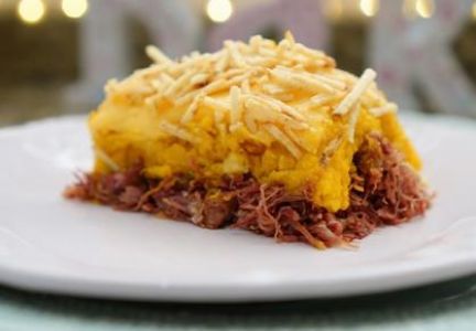 É do Brasil!: aprenda a fazer o delicioso escondidinho de carne seca.